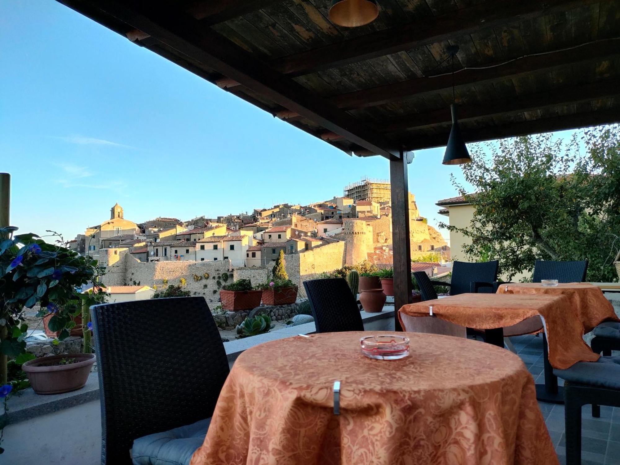 B&B Airone Giglio Castello Eksteriør billede